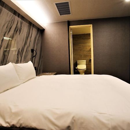 Golden Home Hotel Taipei Exteriör bild